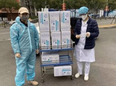 攜手同心勇抗疫情深圳市工業(yè)設(shè)計(jì)行業(yè)協(xié)會在行動